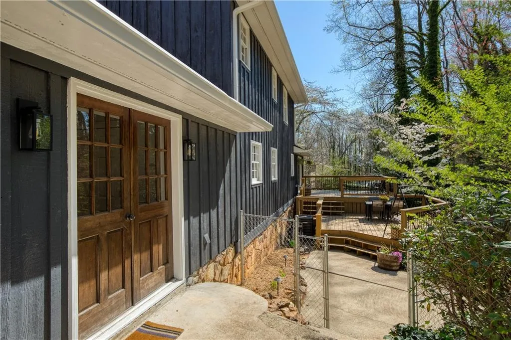 Gainesville, Georgia 30506, United States, 4 Bedrooms Bedrooms, ,4 BathroomsBathrooms,Residential,Coming Soon,88855