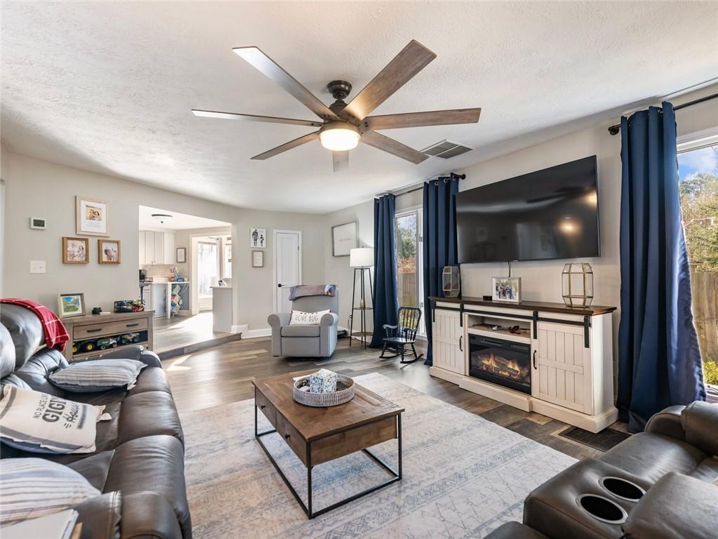 45 Lakepoint Drive, Dawsonville, Georgia image 6