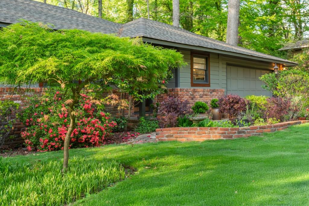1850 Winchester Trail, Brookhaven, Georgia image 3