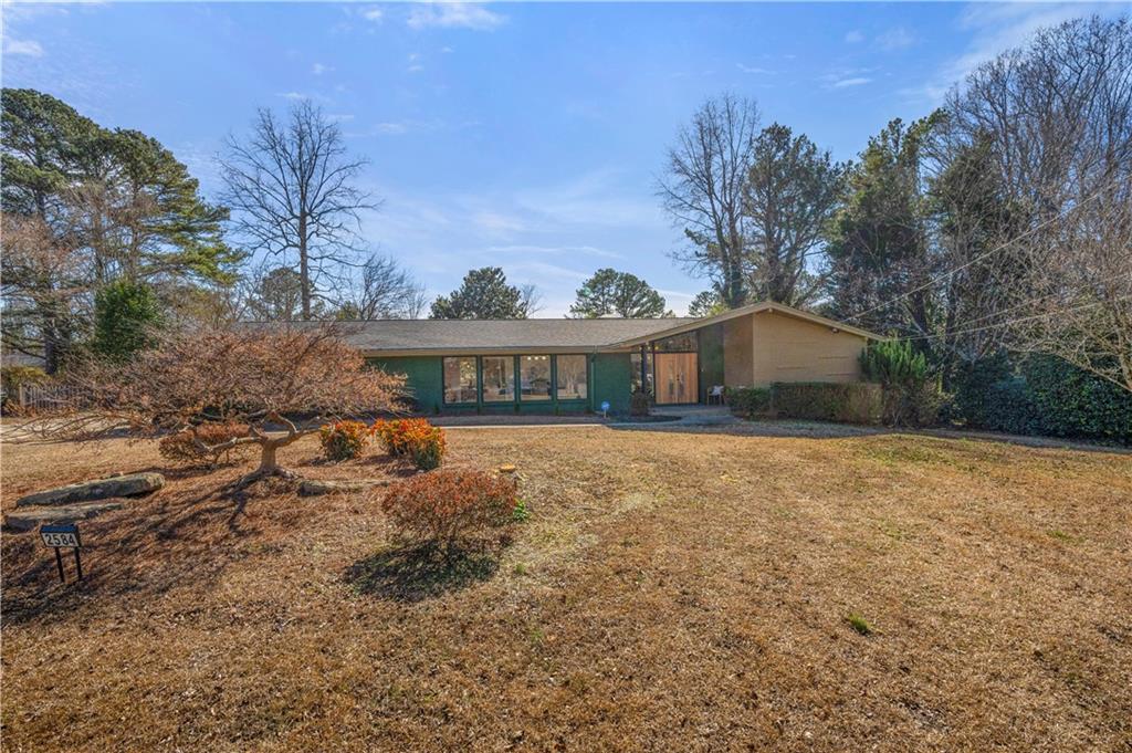 2584 Regency Drive, Tucker, Georgia image 4