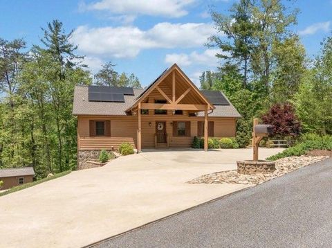 1172 Settlers Ridge Road Ellijay GA 30540