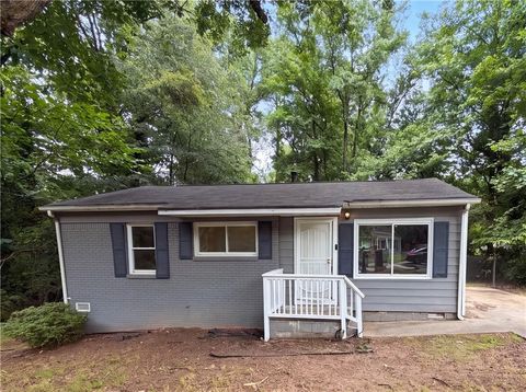Homes For Sale - 3685 Bolfair Drive<br/> Fulton County, Atlanta, GA 30331