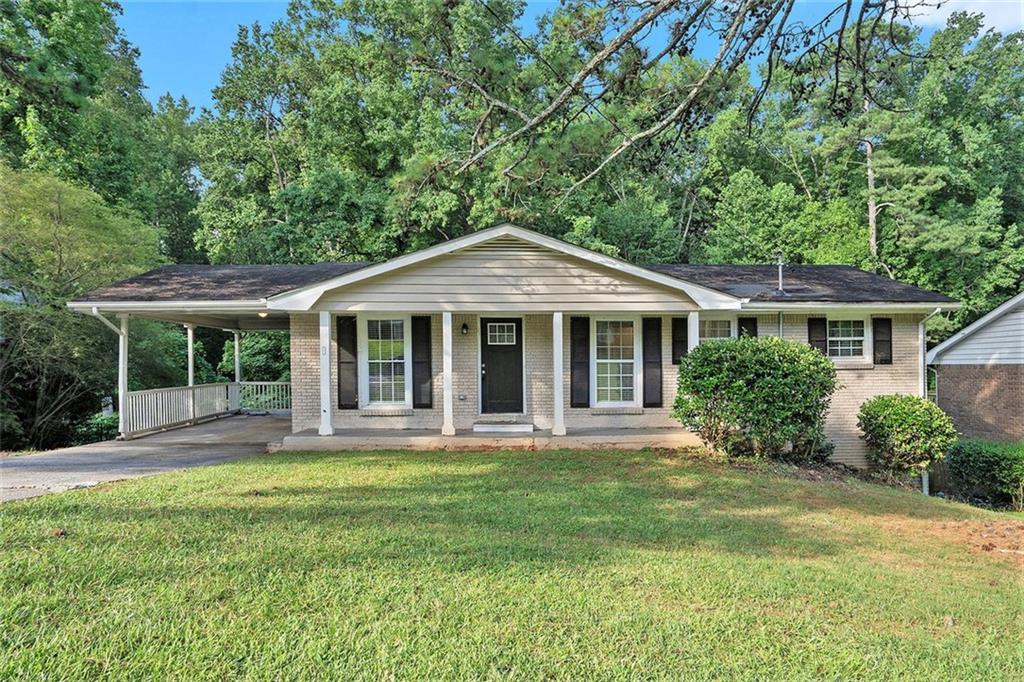 Beautiful move-in ready ranch home featuring 3 bedrooms, 1.5 bathrooms, and an unfinished basement. The kitchen boasts updated cabinets, granite countertops, and stainless steel appliances. Enjoy a spacious backyard—perfect for entertaining or relaxing after a long day. Conveniently located near shopping, dining, and more. Schedule your showings today!