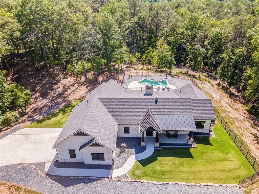 16 Mountain Creek Trail NE