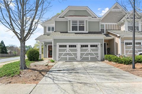 Townhouse For Sale - 3601 Silver Brooke Lane<br/> Kennesaw, GA 30144