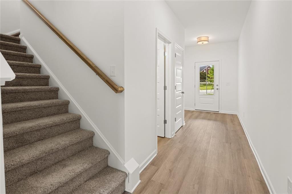 204 Sharon Lane 02