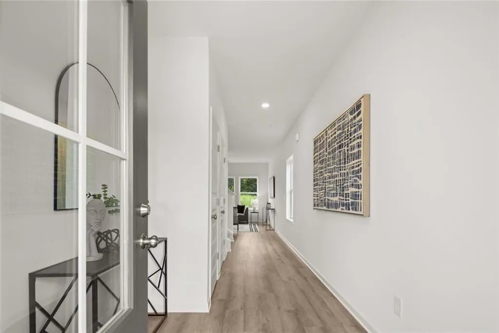 Loganville, Georgia 30052, United States, 3 Bedrooms Bedrooms, ,3 BathroomsBathrooms,Residential,Active,218093