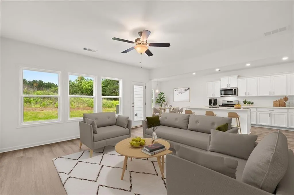 Loganville, Georgia 30052, United States, 3 Bedrooms Bedrooms, ,3 BathroomsBathrooms,Residential,Active,218093