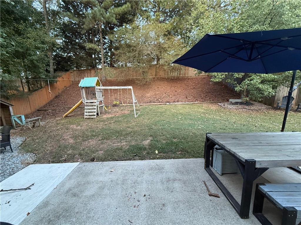 2135 Chattahoochee Drive