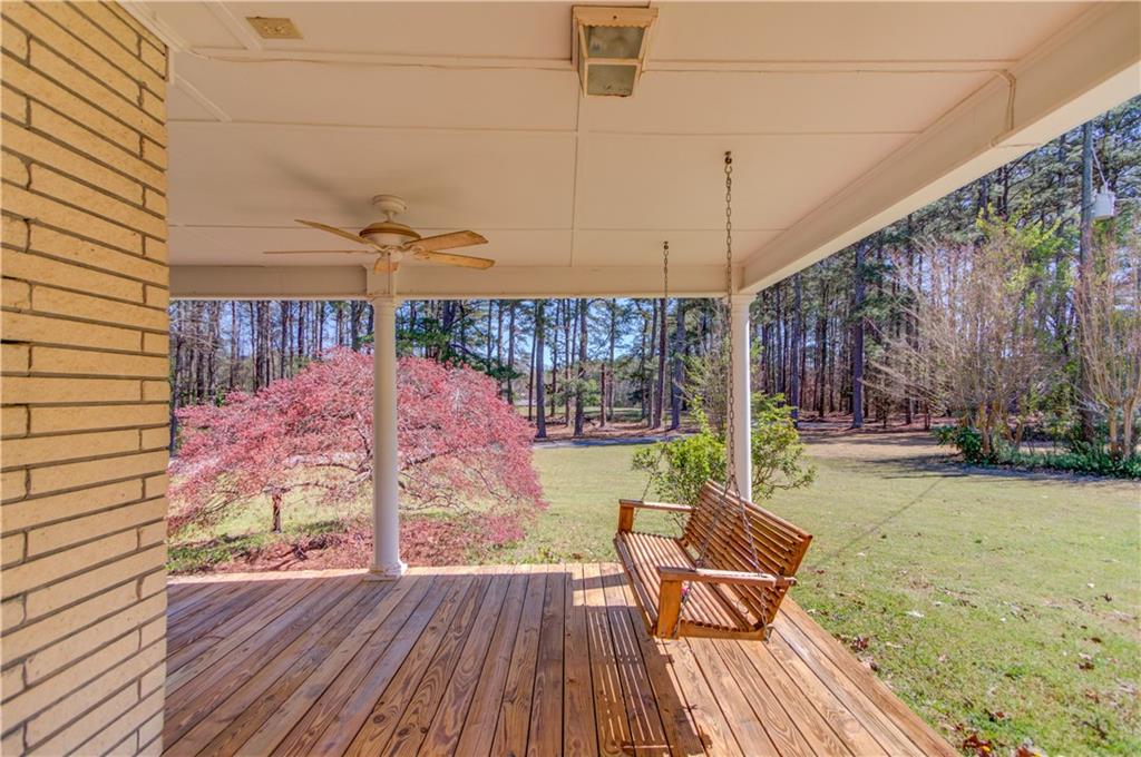 692 W Union Grove Circle, Auburn, Georgia image 8