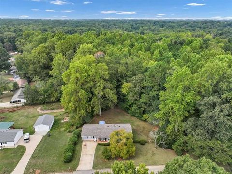 A home in Lithia Springs