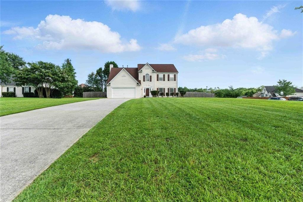 150 Crestworth Xing