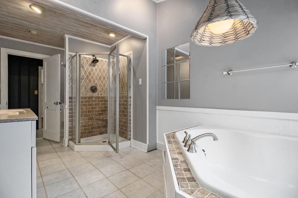 1187 Silver Hill Road