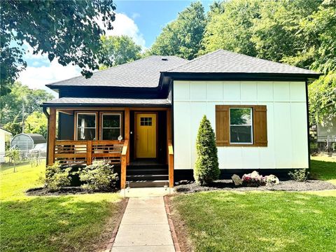 Homes For Sale - 16 Allweather Street<br/> Bartow County, Cartersville, GA 30120
