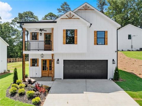 176 Llewellyn St Clarkesville GA 30523