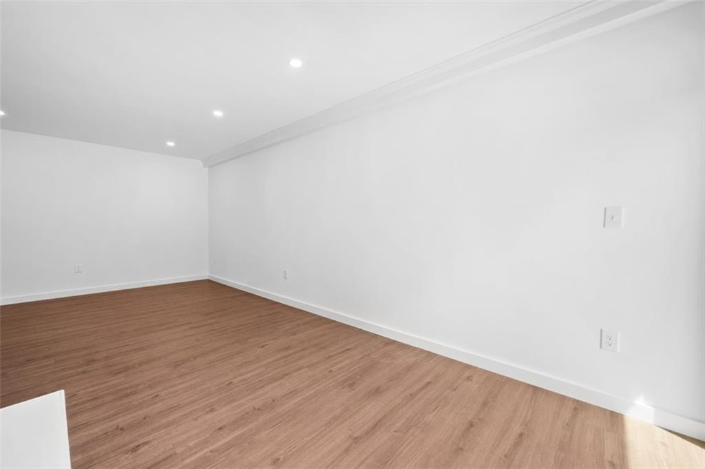 Victoria Cottages - Residential