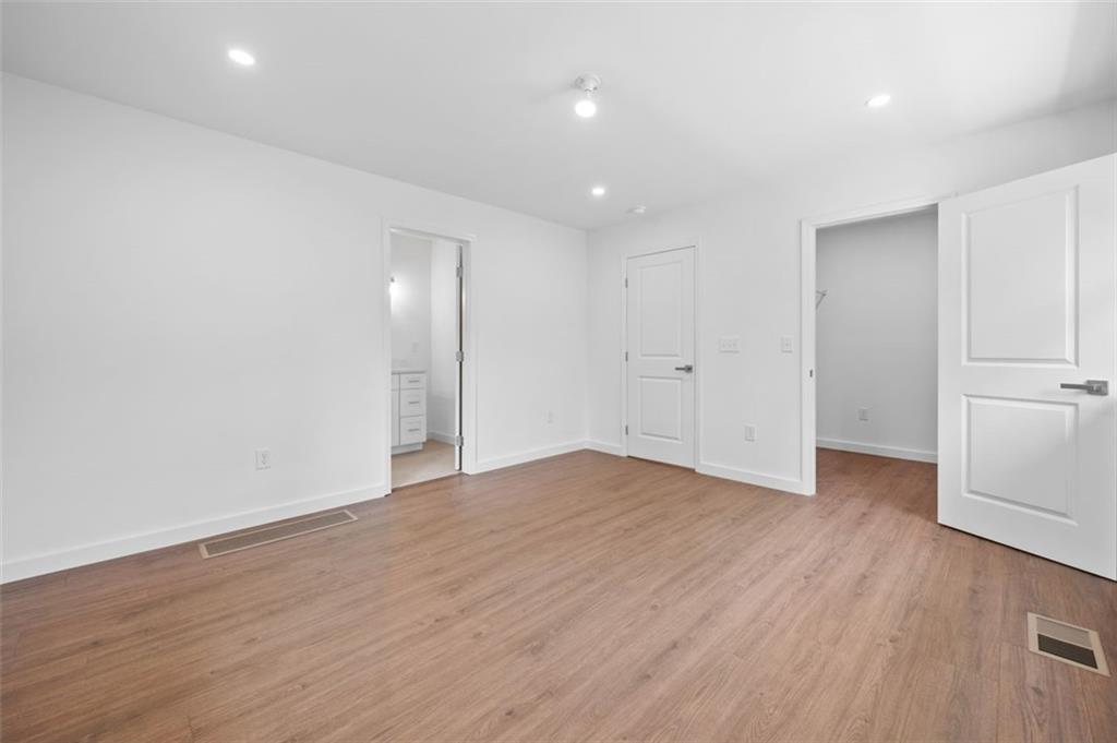 Victoria Cottages - Residential