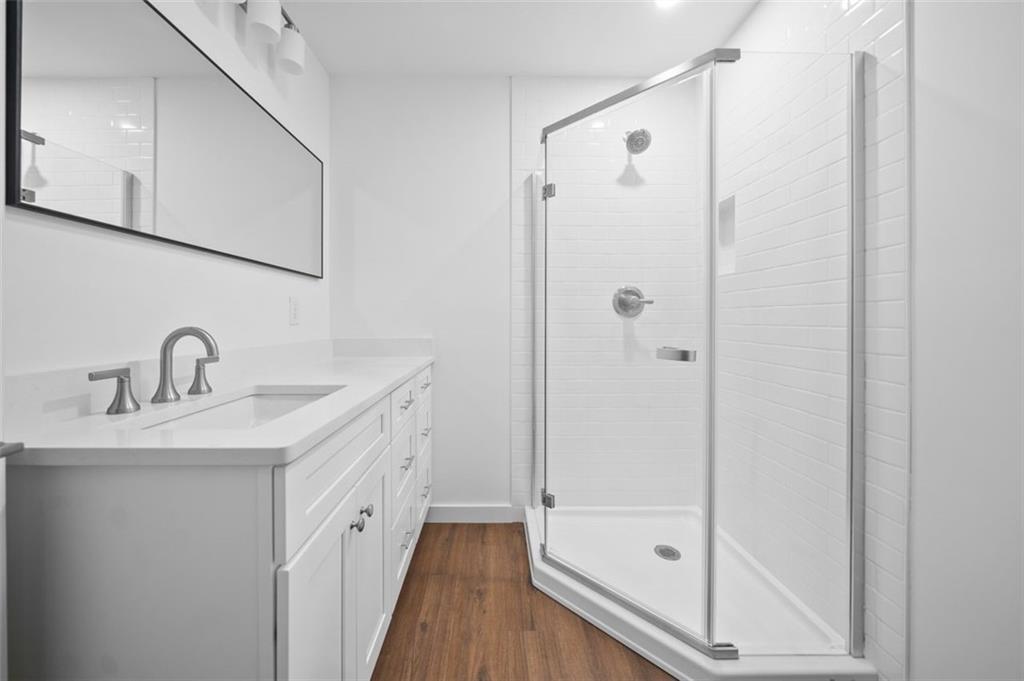 Victoria Cottages - Residential