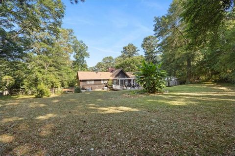 A home in Douglasville