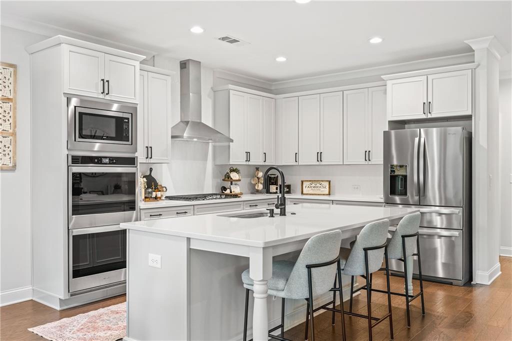 185 Vandiver Court, Acworth, Georgia image 2
