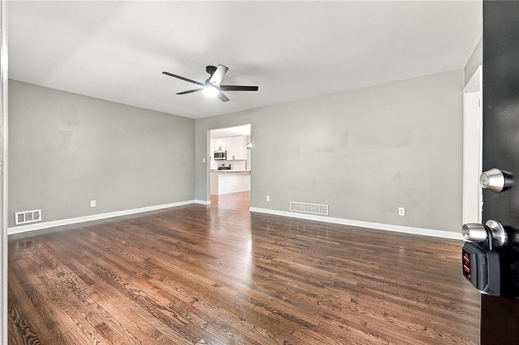 2988 Valley Ridge Drive