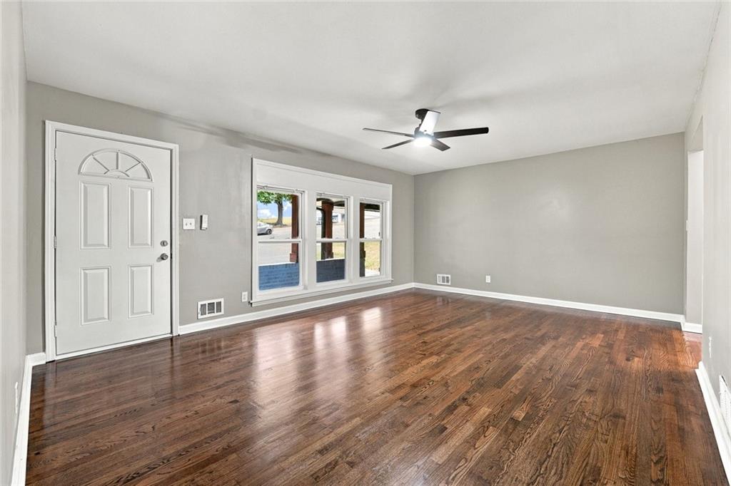 2988 Valley Ridge Drive
