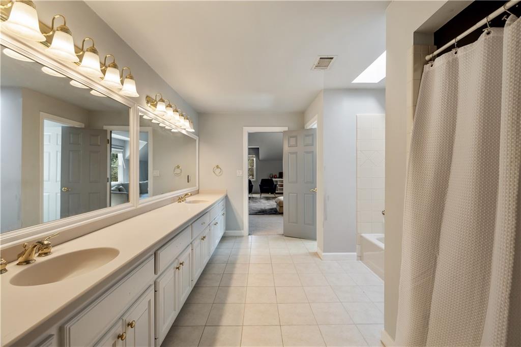 3720 River Mansion Drive, Peachtree Corners, Georgia image 38