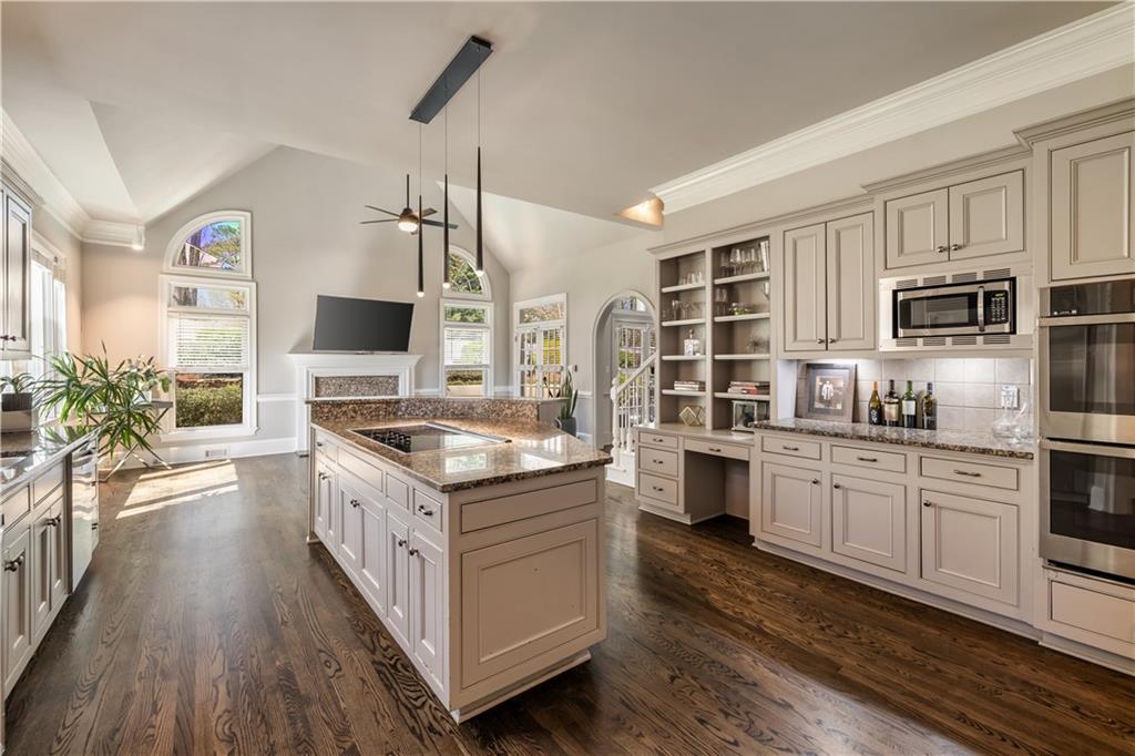 3720 River Mansion Drive, Peachtree Corners, Georgia image 17