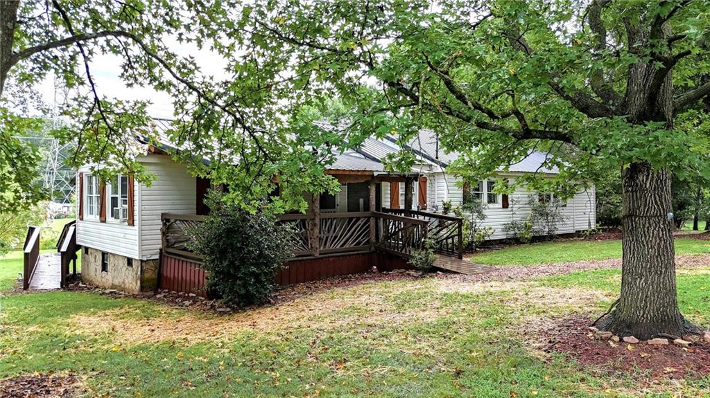 400 Hall Memorial Road NW
