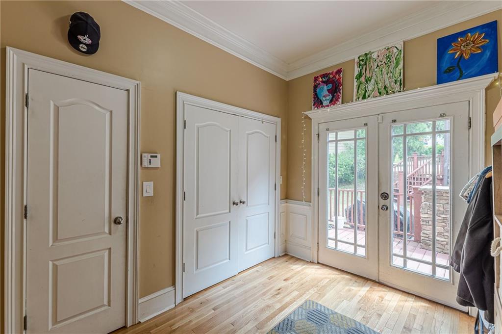 3044 Dogwood Drive, Atlanta, Georgia image 15