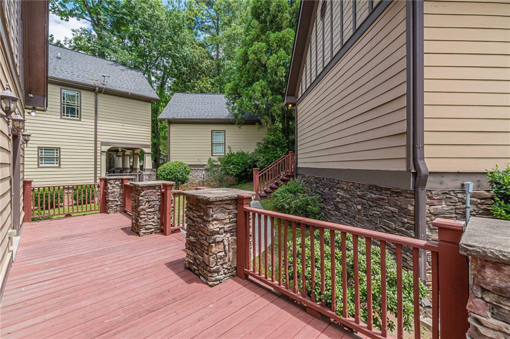 3044 Dogwood Drive, Atlanta, Georgia image 37