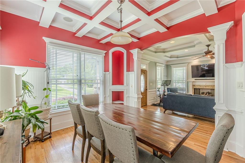 3044 Dogwood Drive, Atlanta, Georgia image 7