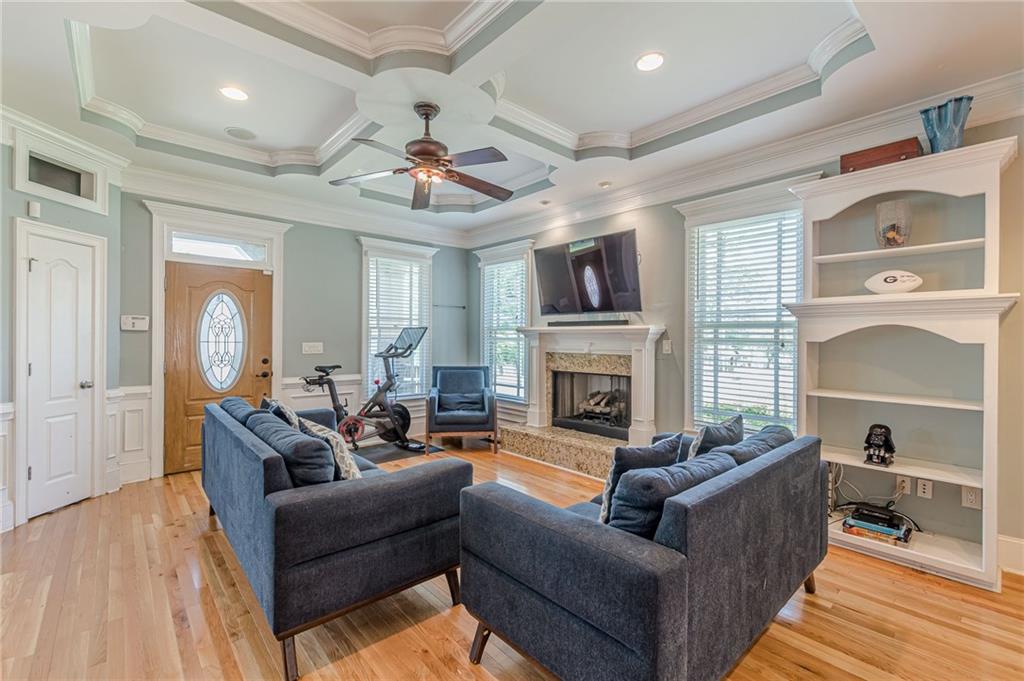 3044 Dogwood Drive, Atlanta, Georgia image 3