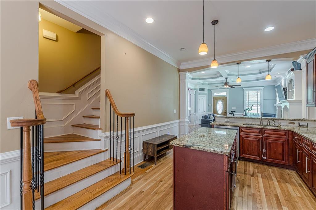 3044 Dogwood Drive, Atlanta, Georgia image 25