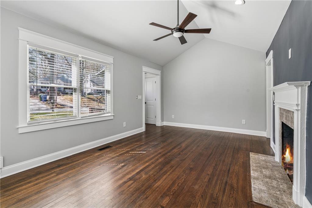 1683 Emerald Avenue, Atlanta, Georgia image 7