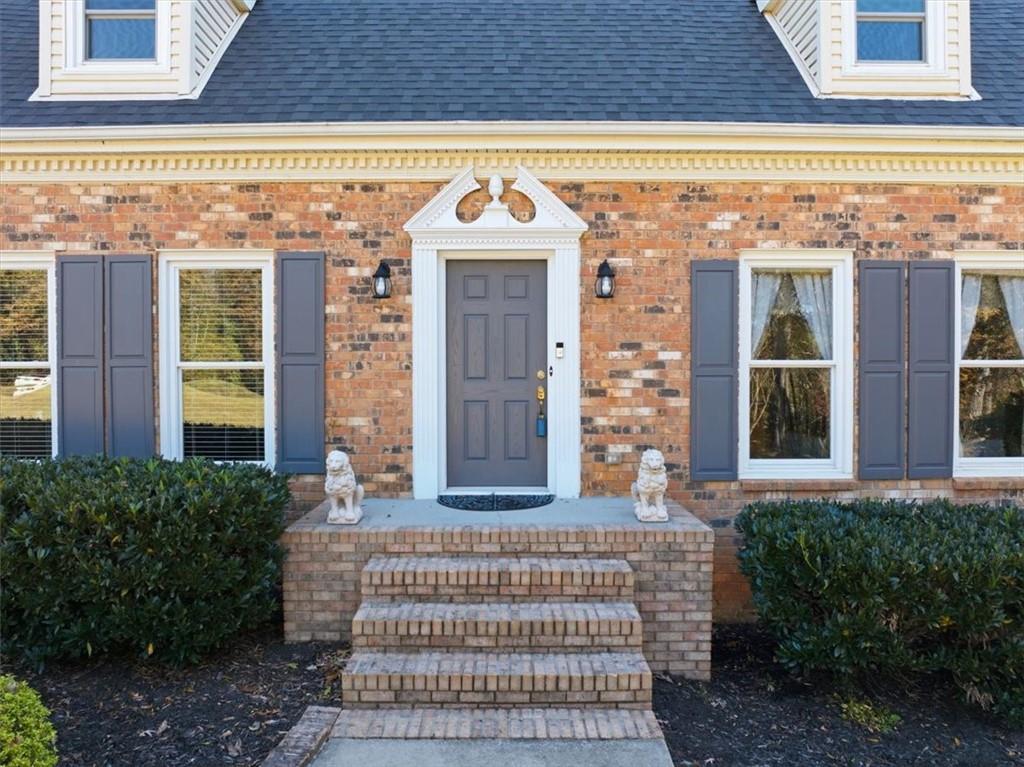 2334 Pine Point Drive