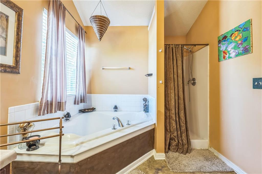 2130 Boulder Gate Drive, Ellenwood, Georgia image 24
