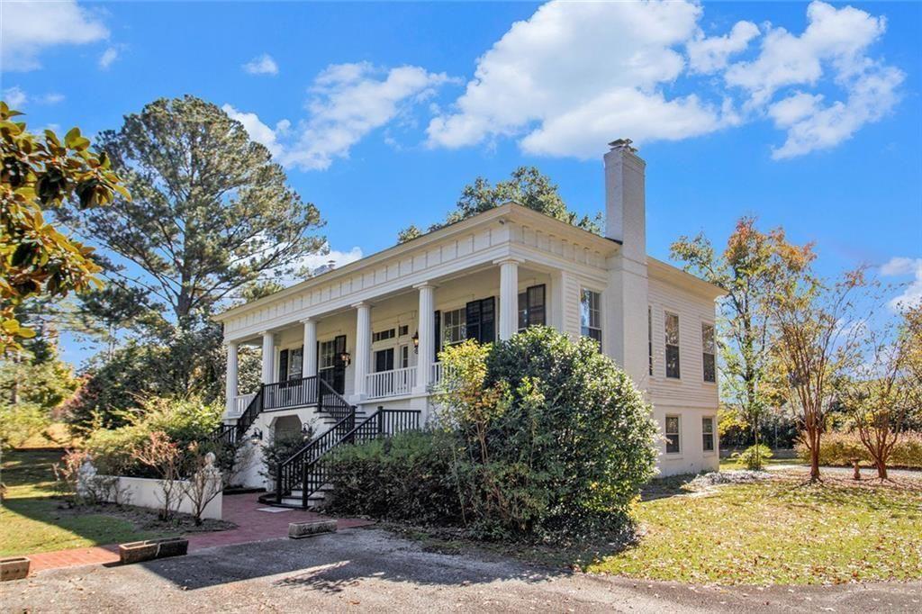 112 Hillcrest Road
