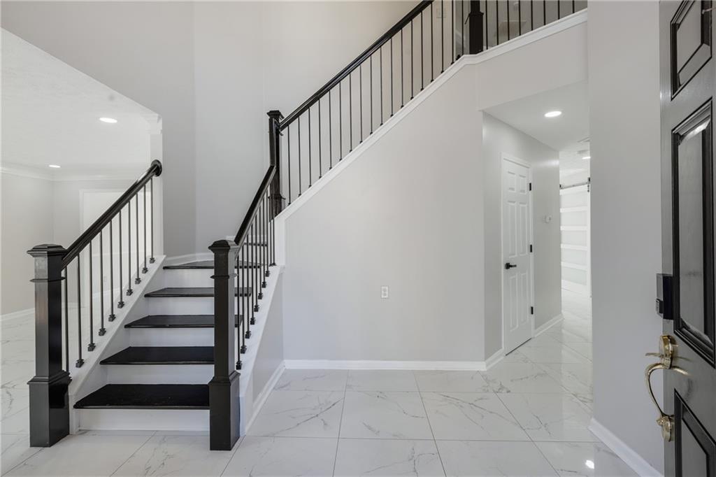 3521 Kittery Drive, Snellville, Georgia image 2
