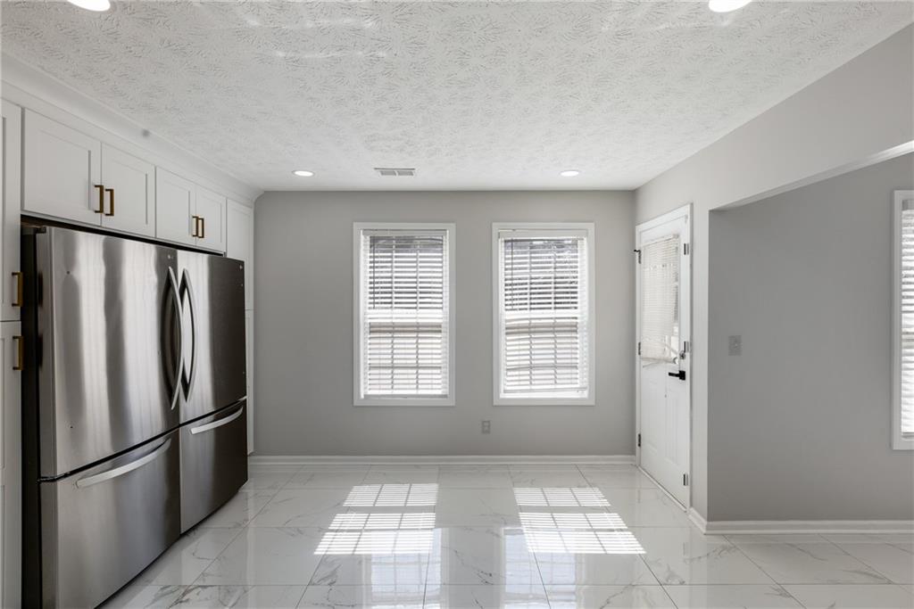 3521 Kittery Drive, Snellville, Georgia image 11