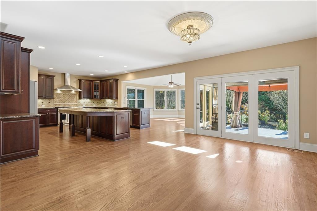 WOODSTOCK KNOLL PH 2 - Residential