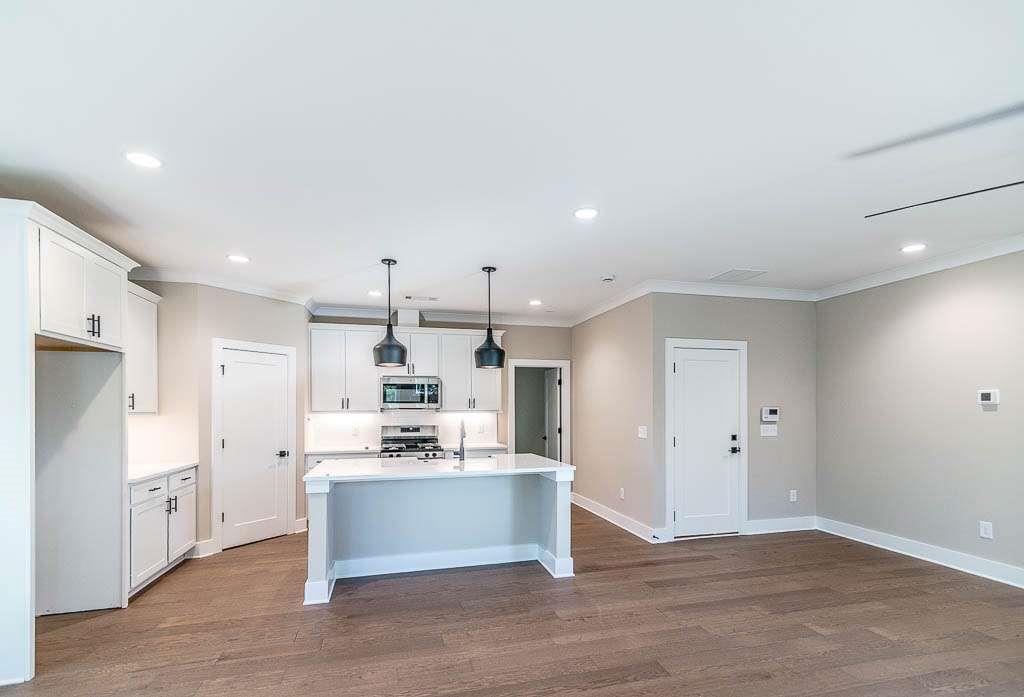 Creekside - Residential