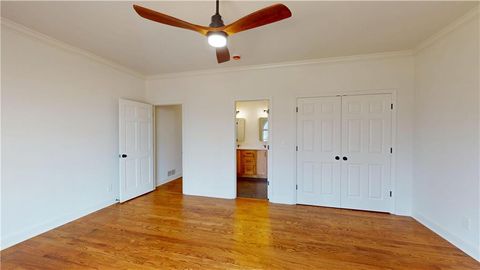 listing image 50