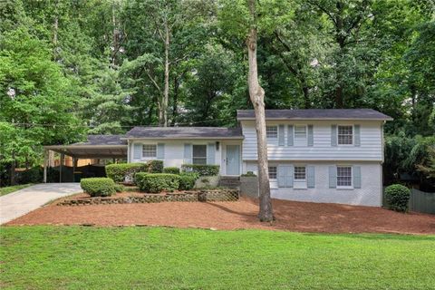 Photo of 90 Bonnie Lane NE, Sandy Springs, GA 30328 (MLS # 7778583)