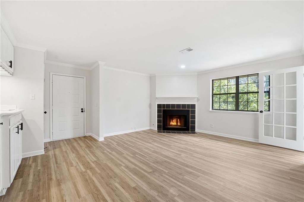 112 Barrington Hills Drive