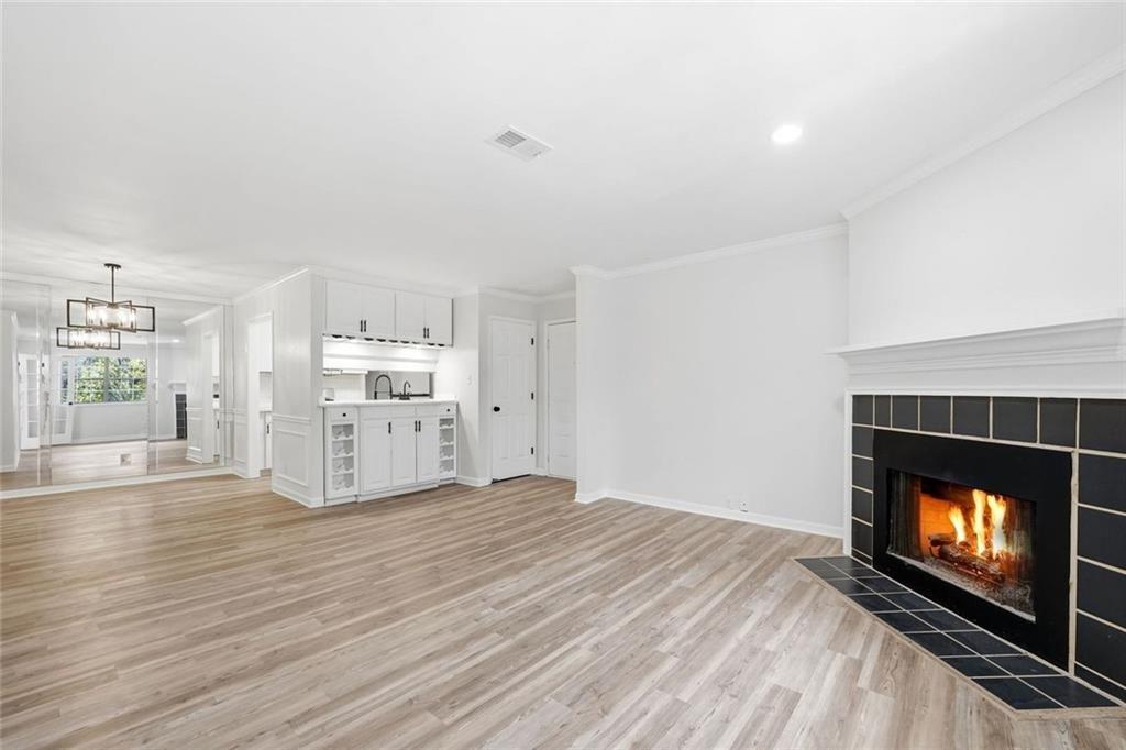 112 Barrington Hills Drive