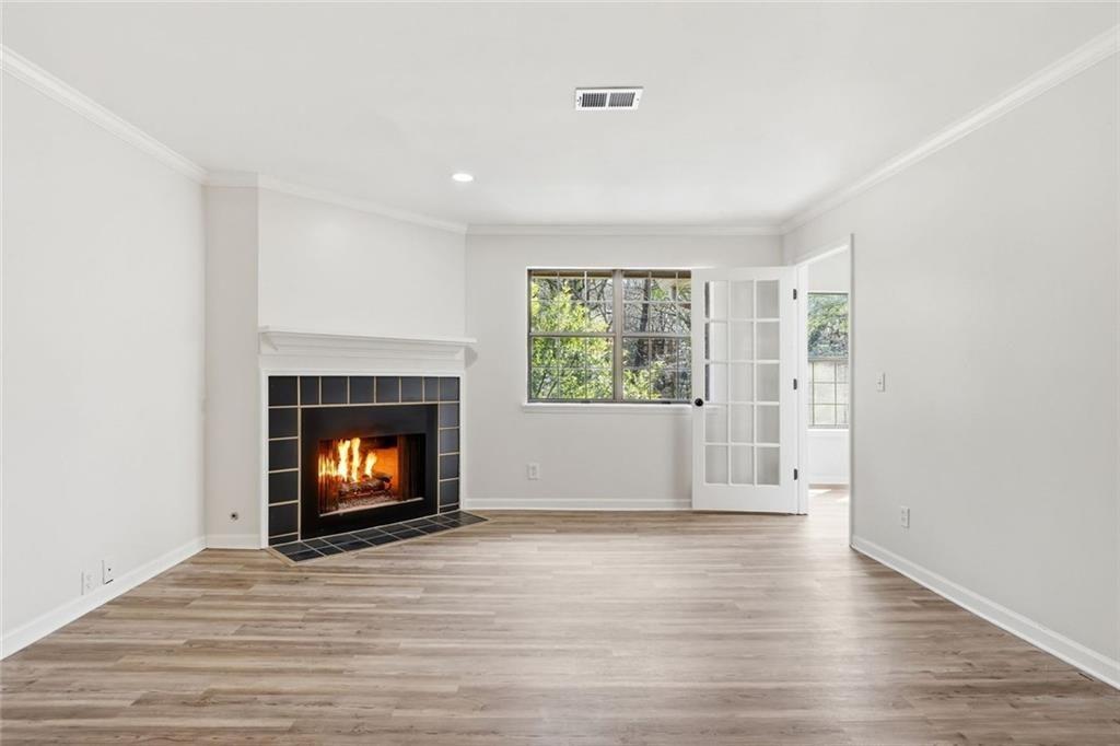 112 Barrington Hills Drive