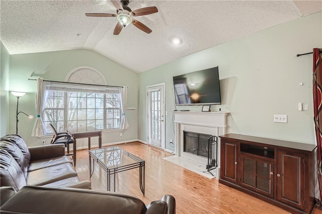 Woodlands/Webb Bridge - Residential Lease