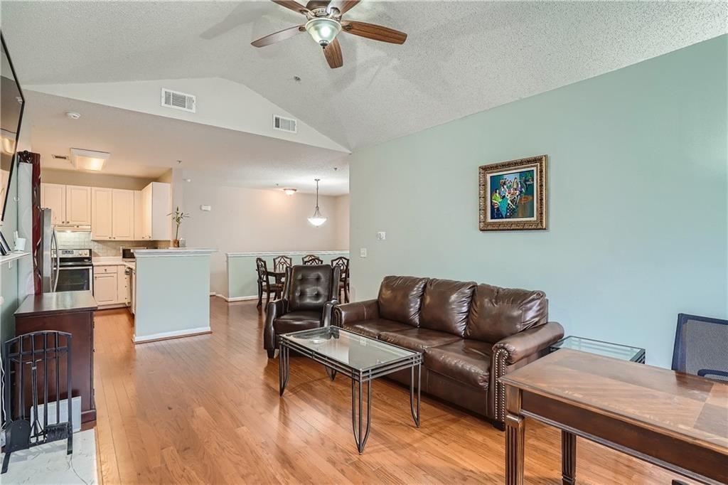 Woodlands/Webb Bridge - Residential Lease