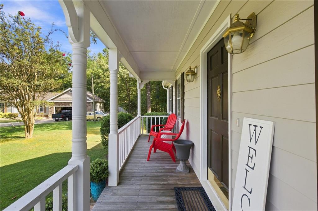 4 Fuqua Court NW